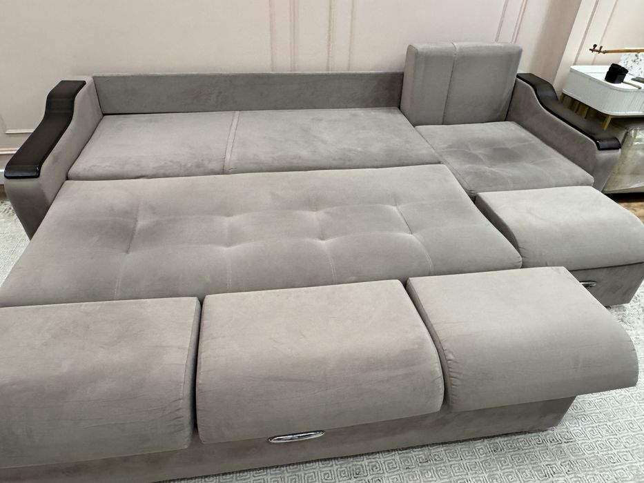 Диван в хорошем состоянии