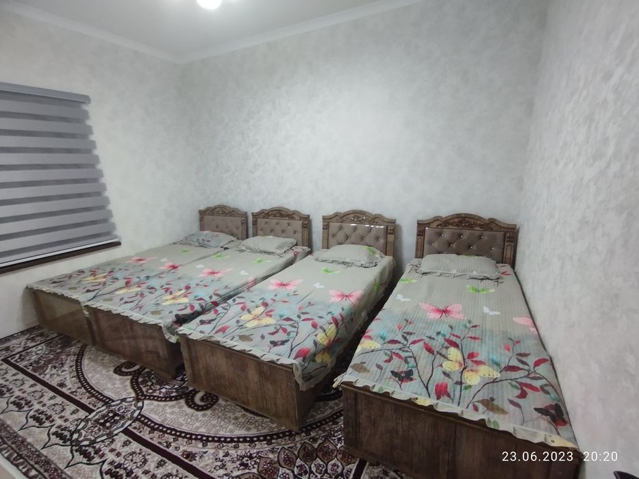 Oqtoshda oilaviy dacha