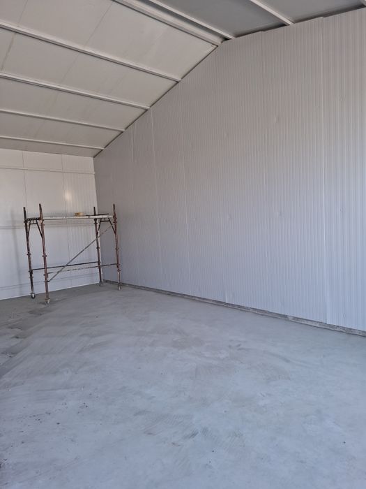 Închiriez spațiu industrial hale  hala modulare depozitare sau producție  atelier  80 m2 buc sau 300 m2  total.  in Giarmata