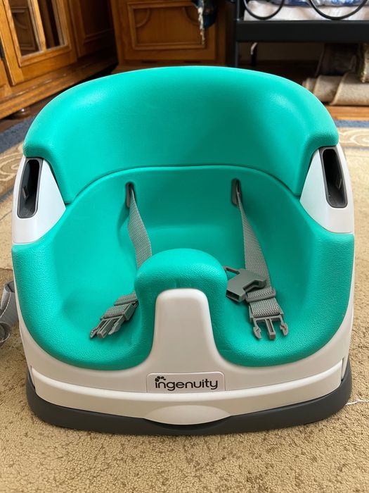 Scaun de masă InGenuity 2 in 1