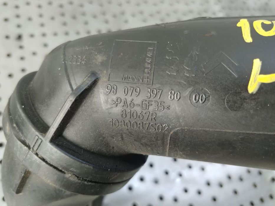 tubulatura admisie 1.2 b hn01 peugeot 2008 208 3008 citroen c4  9807939780