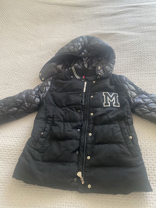 Яке Moncler детко 134 см
