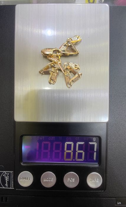 Женский золотой браслет 750 проба(24К)