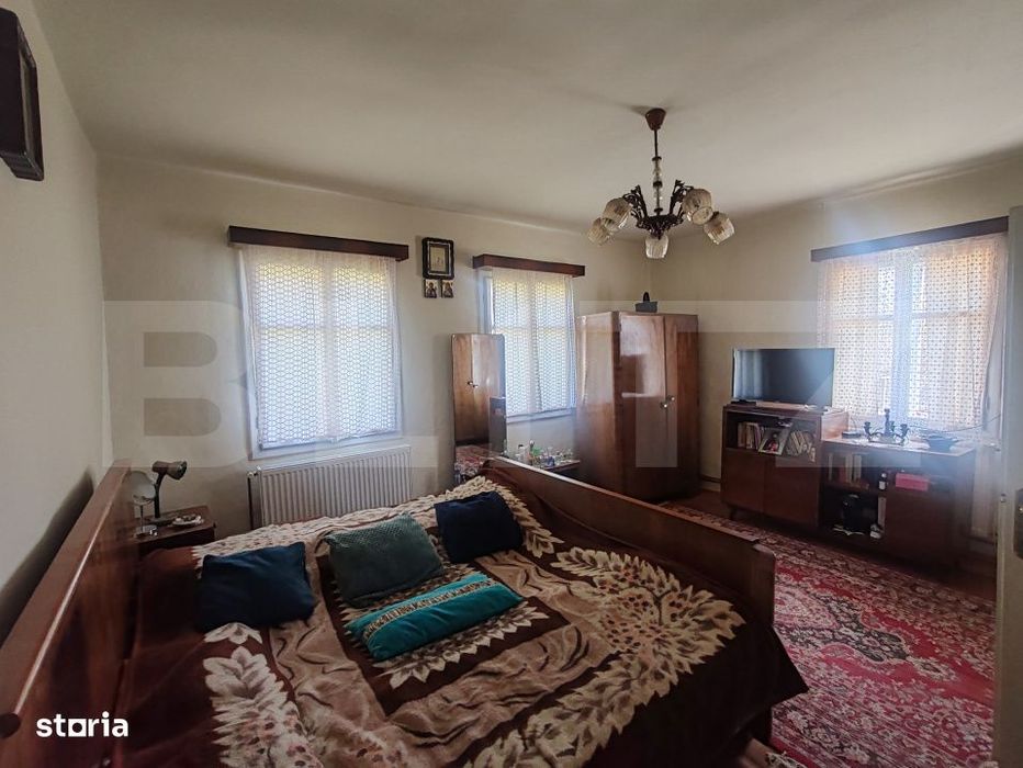Casa cu 6830 mp teren, Manastirea Humorului