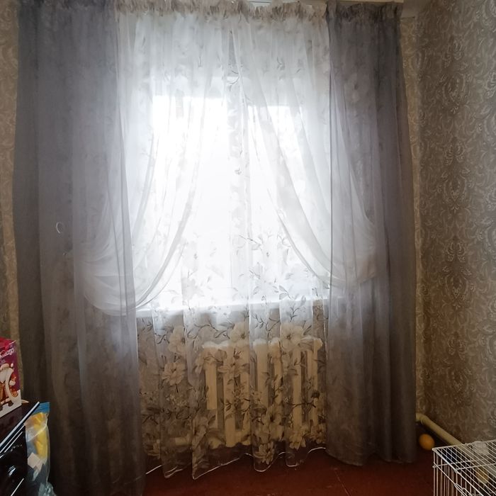 Продам тюль,5 метров.