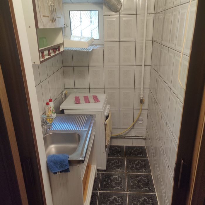 Apartament cu 2 camere de inchiriat