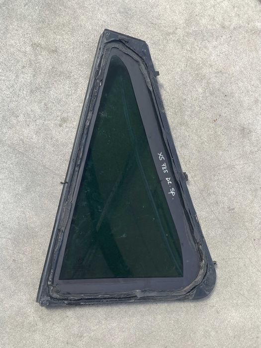 Geam fix usa spate dreapta Bmw X5 F15