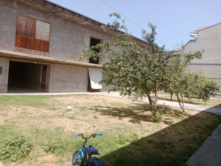 Uchaska sotiladi 9 sotix