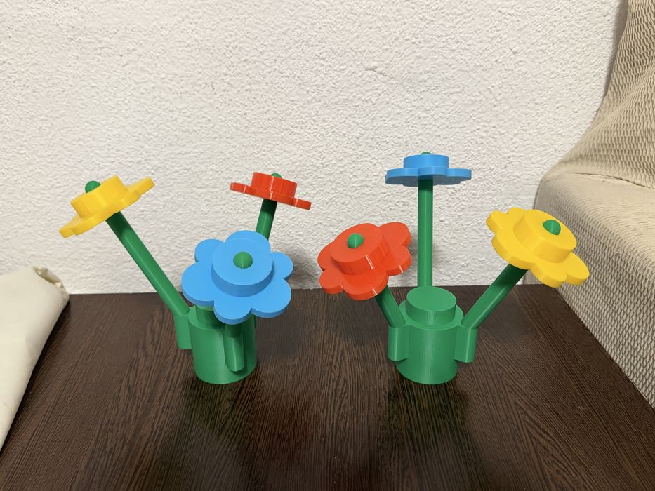 Ghiveci cu Flori tip LEGO-URIAȘ