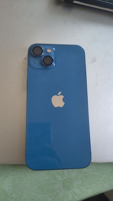 iсрочно продам phone 13 57 АКБ