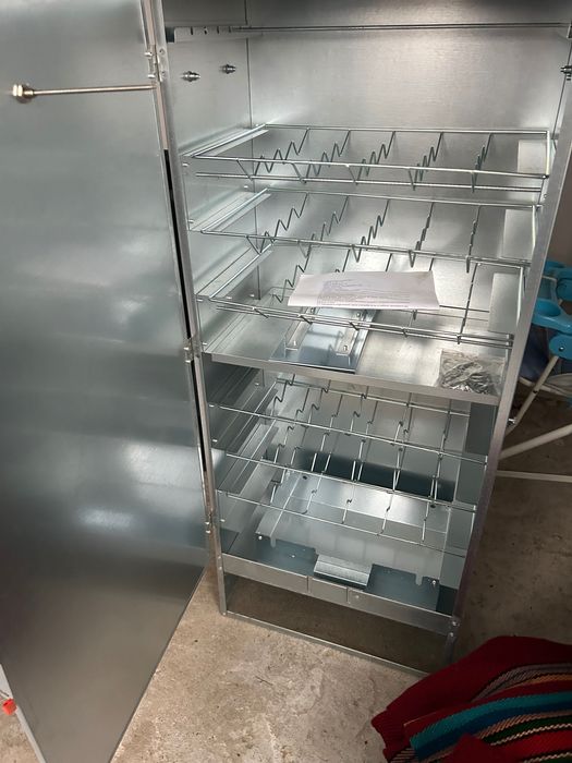 Продавам уред за успешно не на месни продукти