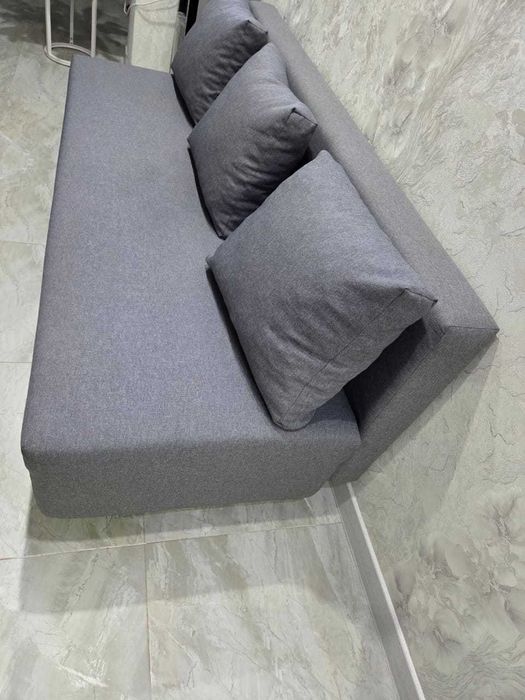 Продам хороший диван