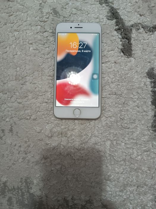 Продам айфон 7 с акб 100%