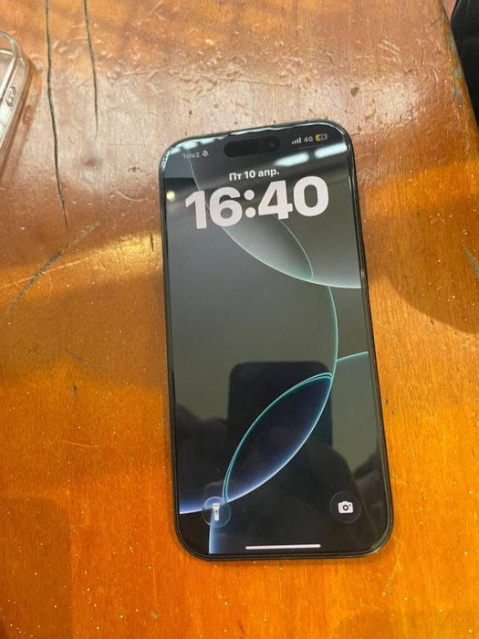 Продам iphone 16 pro