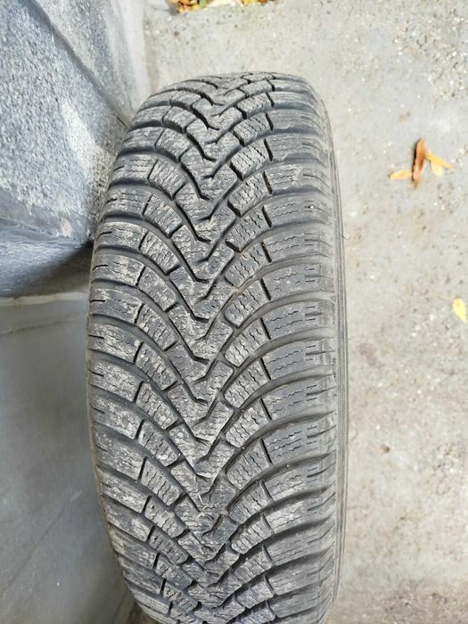 Зимни гуми Falken Eurowinter HS01