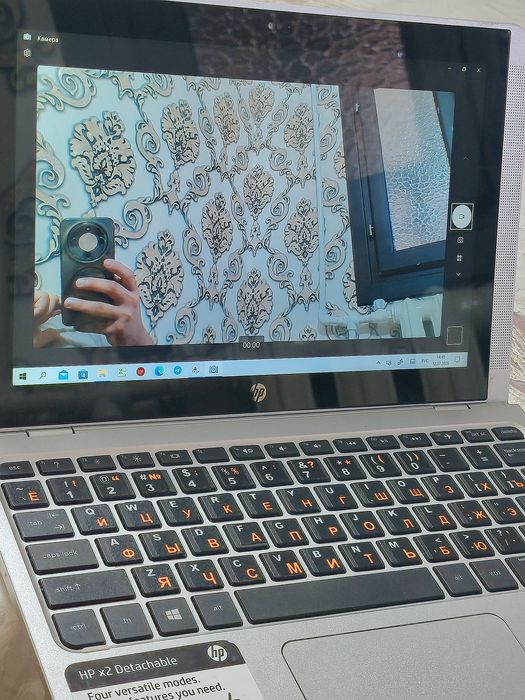 HP x2 Netbook + Planshet sensorli,