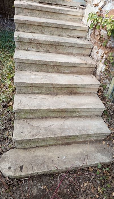 Стапала 8 броя в добро състояние