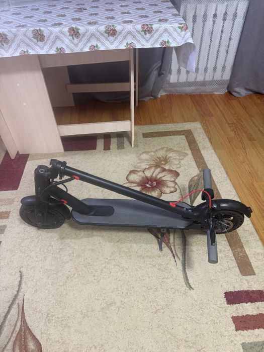 Продам самокат за 45.000 тг