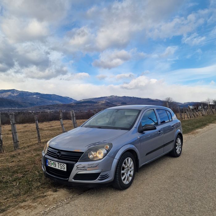 Vând Opel Astra H