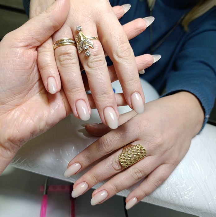 Маникюр на массиве Ялангач ориентир "Эко" базар, магазин "Чимган".