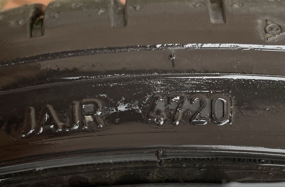 Jante TALLADEGA 235/35/19 cu senzori presiune