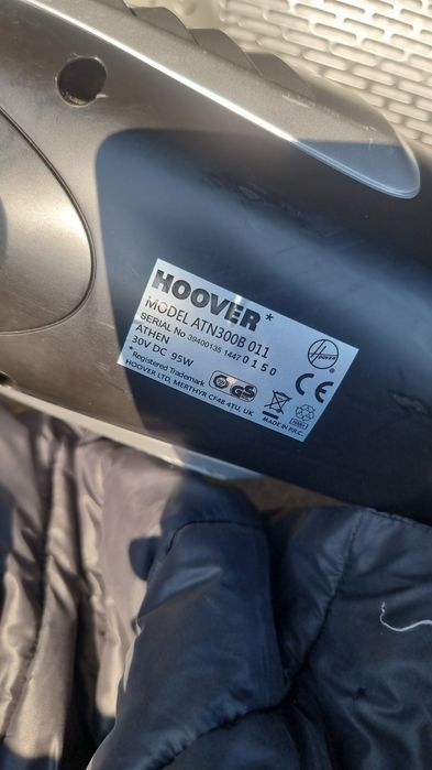 Aspirator fara fir HOOVER