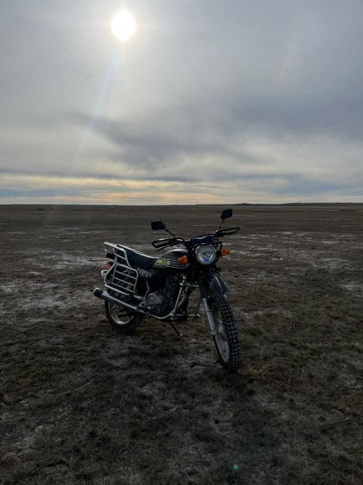 Мотоцикл super почти новый