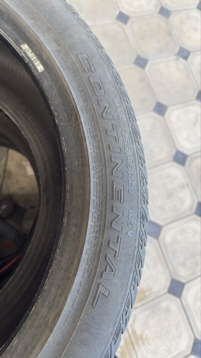 Всесезонка Continental 255/45 R20