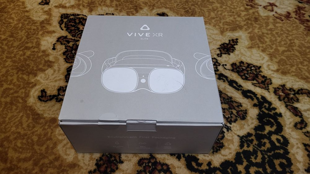 Очки виртуальной реальности HTC Vive XR Elite