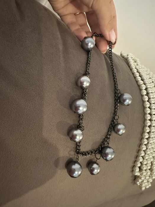 Vand coliere din perle diferite modele