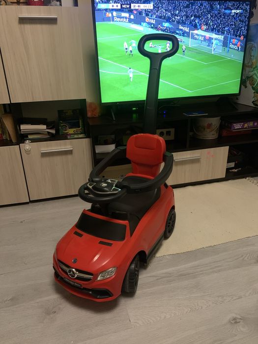 Децка количка мерцедес с родителски контрол