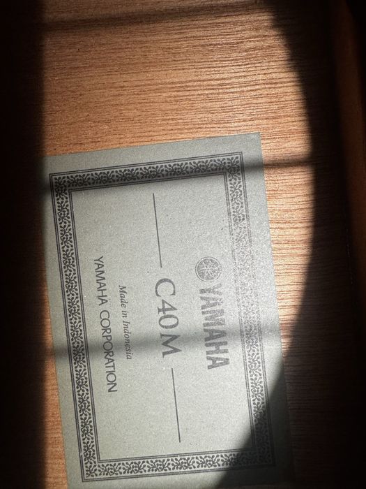 Гитара ямаха с40