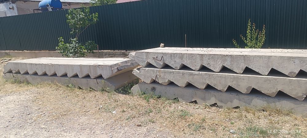 Лестница бетонный