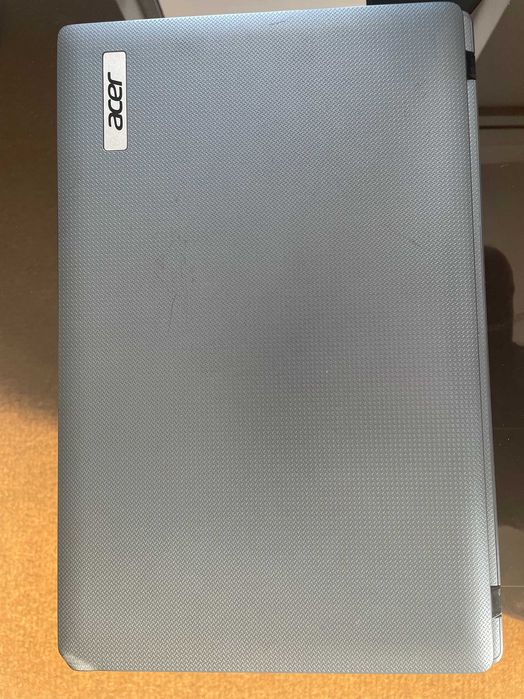 ACER noutbuk sotiladi 8/256