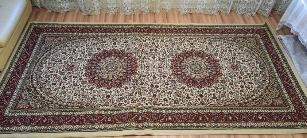 Ковер большой