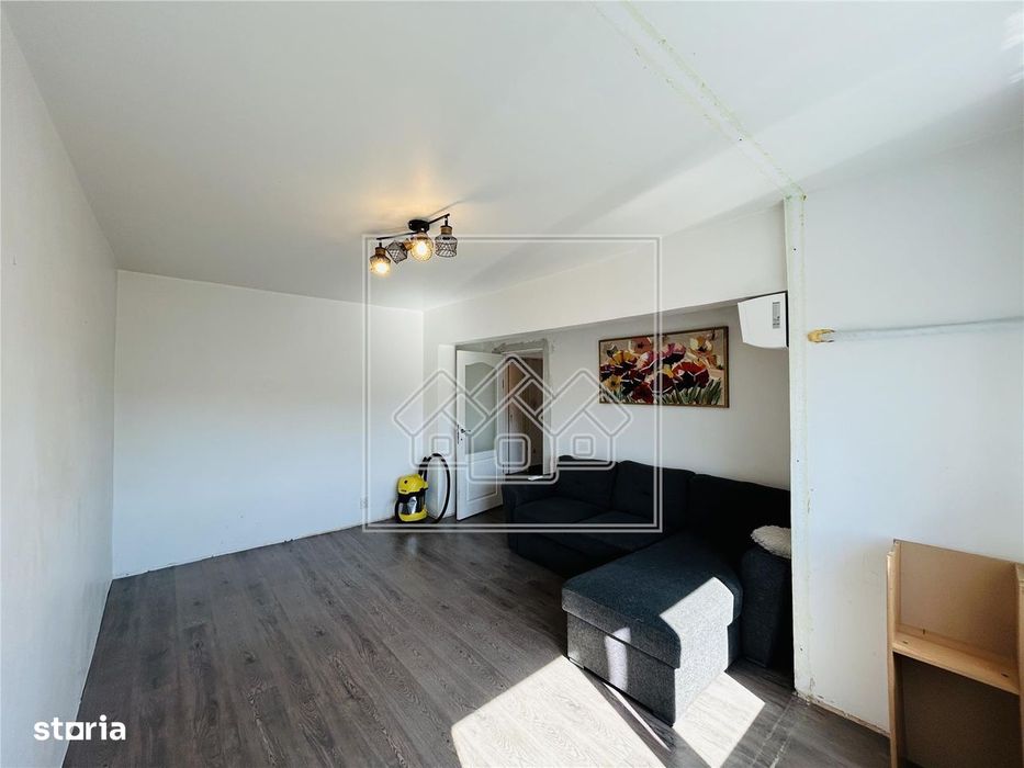 Apartament decomandat, cu 2 camere, 50 mp utili - Strand