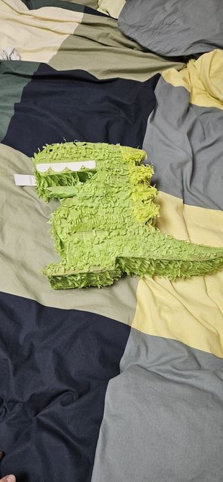 Pinata Dinozaur petrecere copii