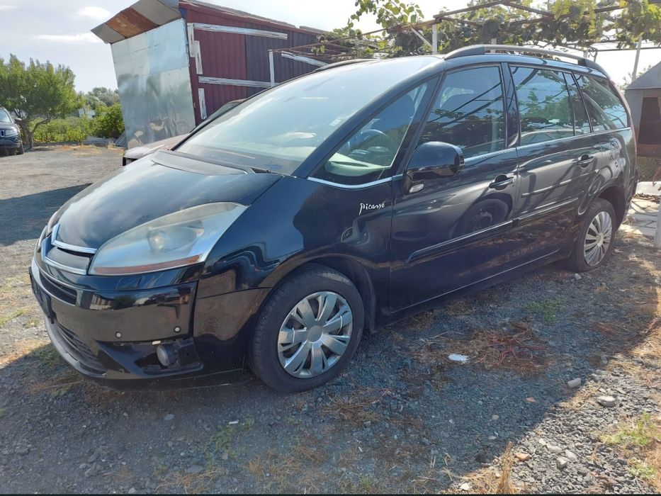 Продава се на части !
Citroen c4 grand picasso
1.6 hdi
Автоматична скоростна кутия
Exclusive изпълнение