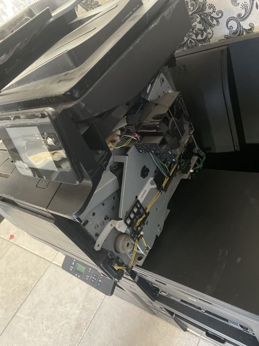 Продам HP LaserJet Pro 400 MFP на запчасти