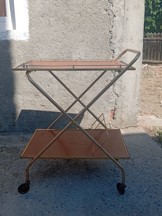 Masa de servire vintage