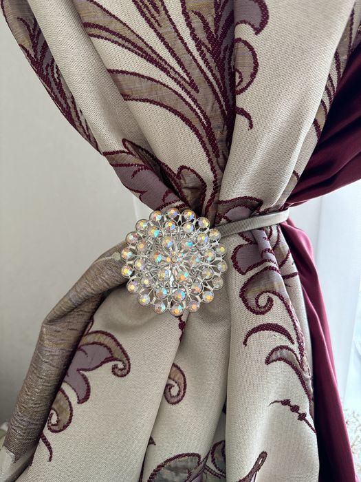 Шторы с ламбрекенами