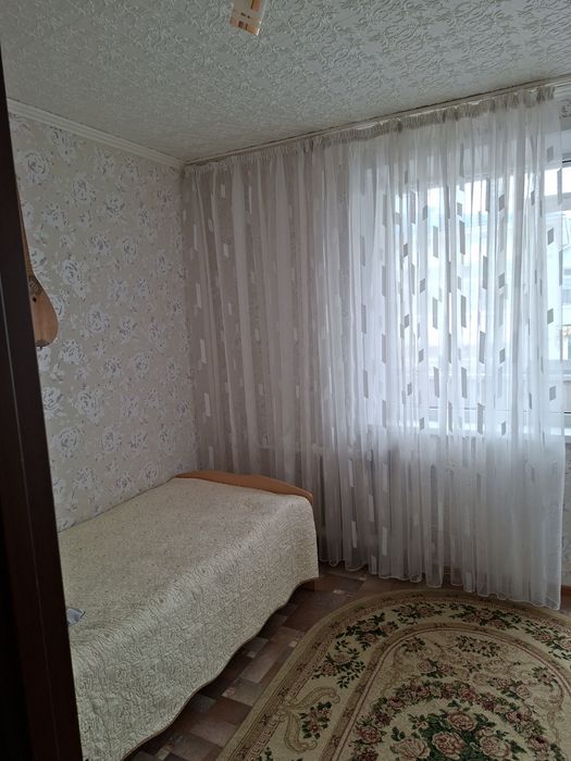 Продам 4 комнатную квартиру