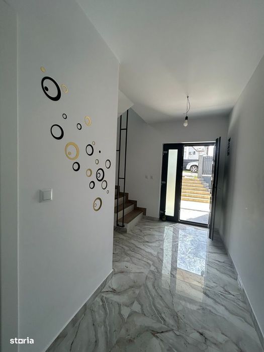 Vila de vanzare in Miroslava