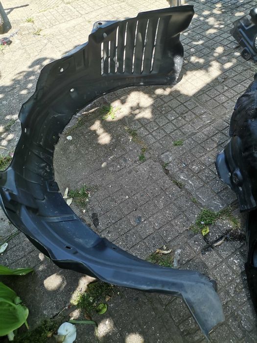 Подкалник за Мазда 6