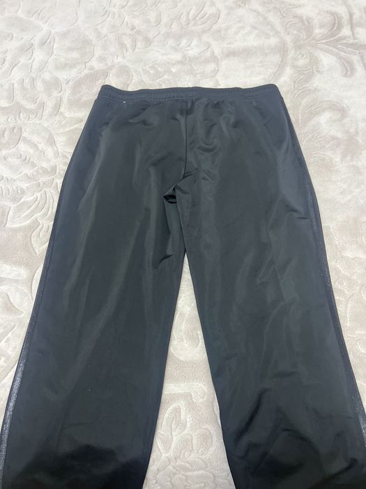 Adidas дамско долнице Л размер