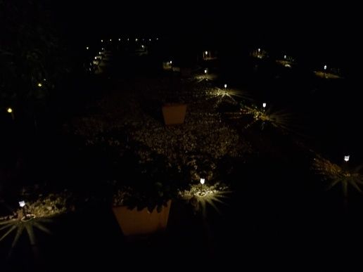 Солнечные светильники для сада набор из 12шт
Солнечные огни: благодаря