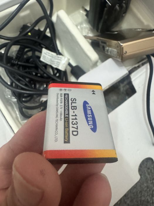 Aparat foto samsung cu bateria slaba