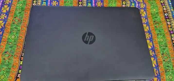 laptop Ultrabook HP EliteBook 850 G2 cu procesor Intel® Core™ i7-5600U