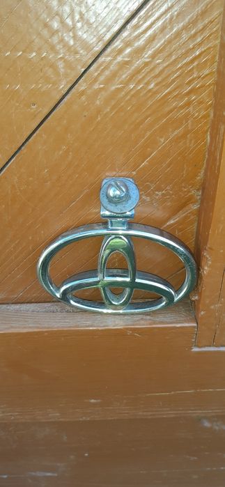 Значок на TOYOTA