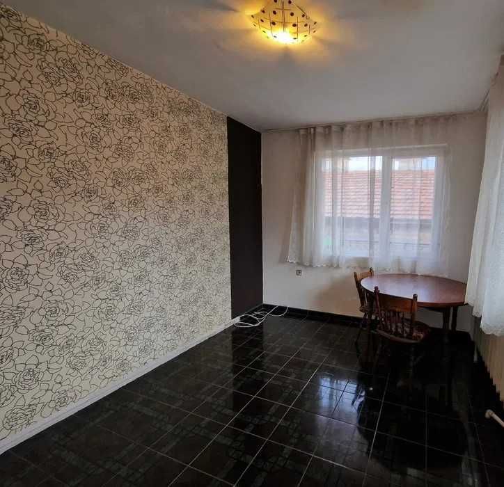 Продава се Етаж от къща в Асеновград - 122 кв.м за 689 €/кв.м - Снимка #4